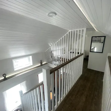 Holiday home Beautiful Lakeside In Donegal Gaeltacht Annagry